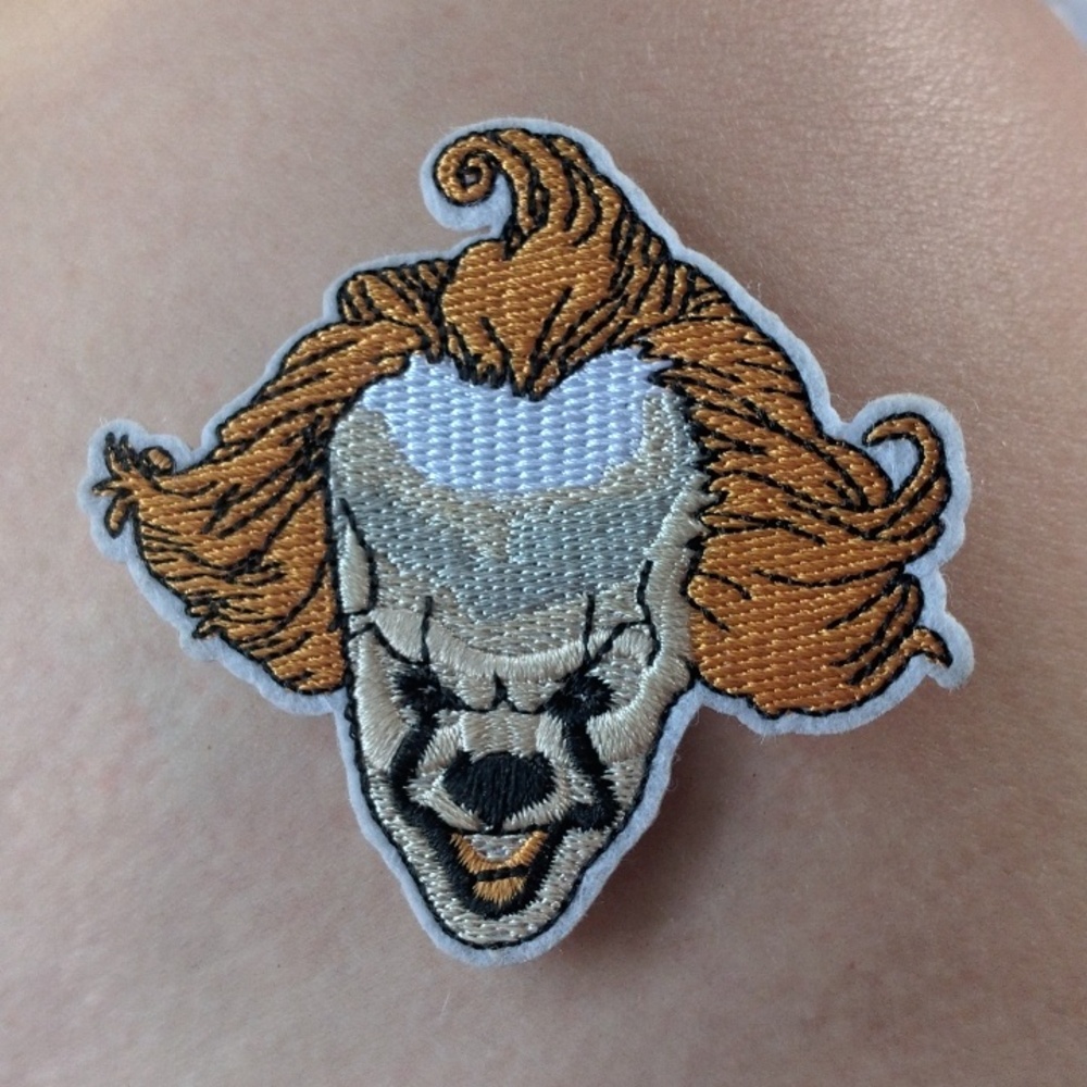 New Pennywise the Clown Iron On Patch